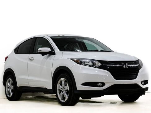 Used 2016 Honda HR-V EX image 1