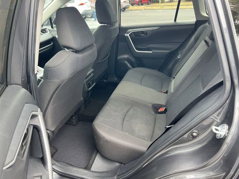 Used 2024 Toyota RAV4 LE image 32