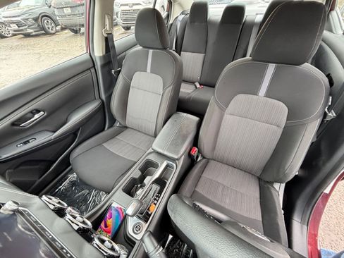 Used 2025 Nissan Sentra SV image 35