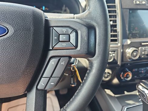 Used 2018 Ford F150 XLT w/ Equipment Group 302A Luxury AWD/4WD image 18