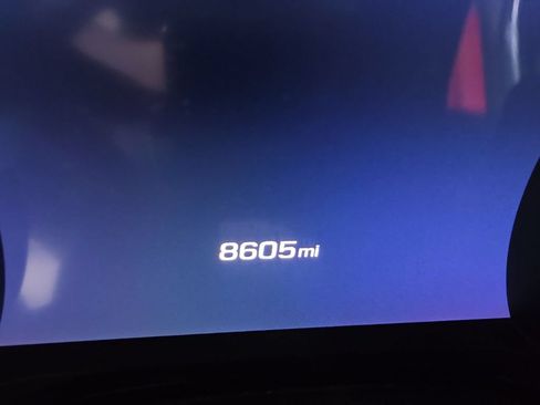 Used 2020 Chevrolet Camaro ZL1 RWD image 4