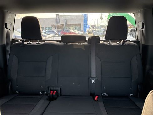 Used 2024 Chevrolet Silverado 2500 LT image 20