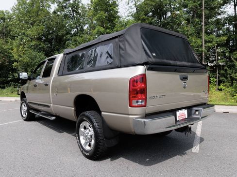 Used 2005 Dodge Ram 2500 Truck SLT w/ Quad Cab Big Horn Value Group AWD/4WD image 3