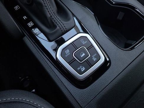 New 2026 Nissan Frontier SV w/ Tow Package image 20