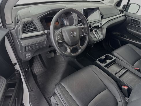 Certified 2023 Honda Odyssey EX-L image 9