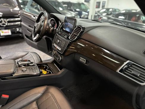 Used 2017 Mercedes-Benz GLE 350 4MATIC image 37