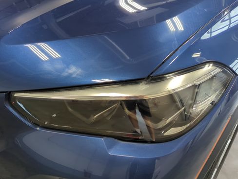 Used 2022 BMW X5 xDrive40i w/ Premium Package image 16