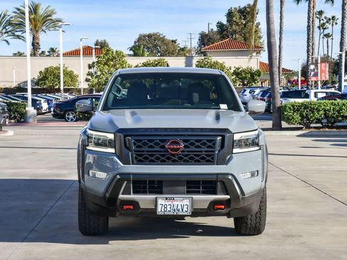 Used 2023 Nissan Frontier Pro-X w/ Tow Package image 2