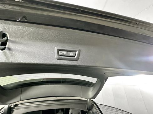 Used 2023 BMW X3 sDrive30i w/ Premium Package image 30