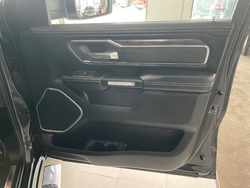 Used 2019 RAM 1500 Laramie image 29