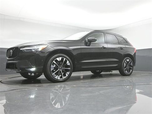 New 2026 Volvo XC60 B5 Plus w/ Protection Package Premier image 41