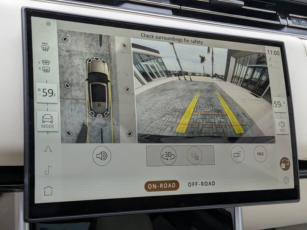 Certified 2025 Land Rover Range Rover SE AWD/4WD image 24