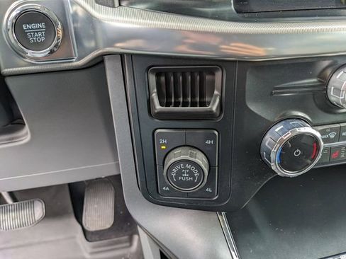 Certified 2025 Ford F150 Lariat w/ Equipment Group 501A Mid image 28