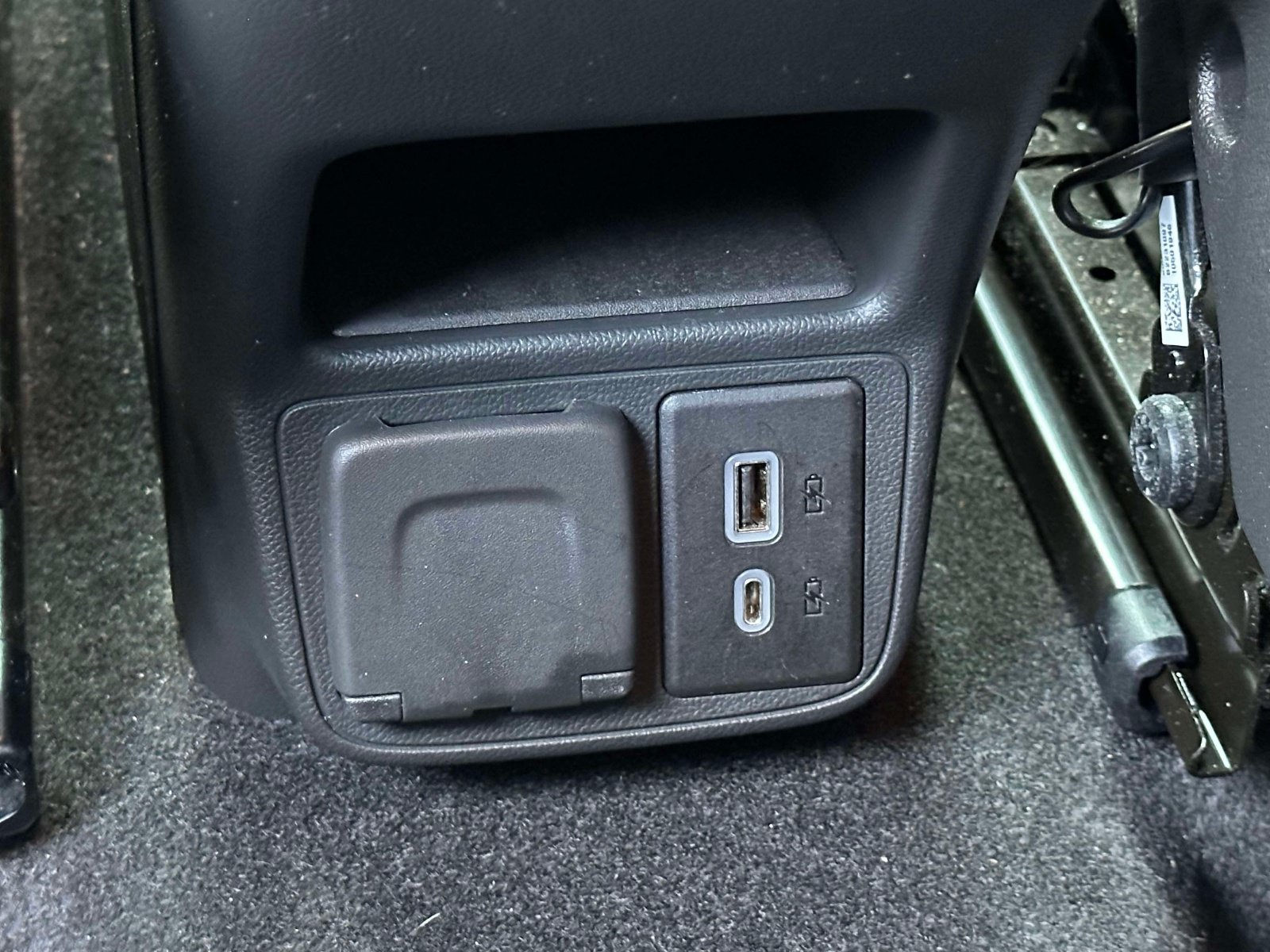 Used 2023 Chevrolet TrailBlazer RS w/ Convenience Package AWD/4WD image 13