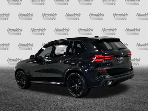 Used 2026 BMW X5 sDrive40i w/ M Sport Package RWD image 6
