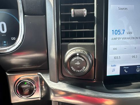 Used 2021 Ford F150 Lariat w/ Equipment Group 502A High AWD/4WD image 17
