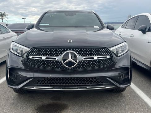 Certified 2025 Mercedes-Benz GLC 350e 4MATIC image 3
