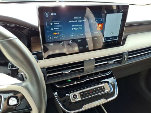 Certified 2023 Lincoln Corsair Reserve AWD/4WD image 22