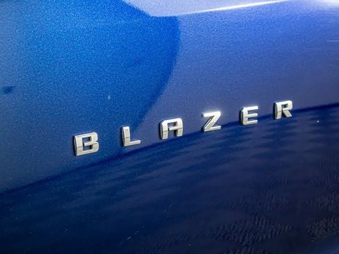 Used 2022 Chevrolet Blazer LT image 12