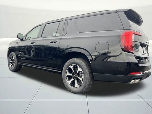 New 2026 GMC Yukon XL AT4 w/ AT4 Premium Package image 3