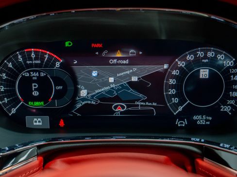 Used 2025 Bentley Continental GT image 28