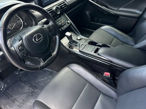 Used 2024 Lexus IS 300 F Sport w/ Accessory Package RWD image 10