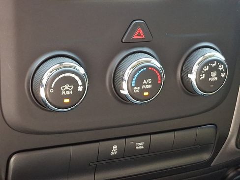 Used 2019 RAM 1500 Express w/ Express Value Package RWD image 16