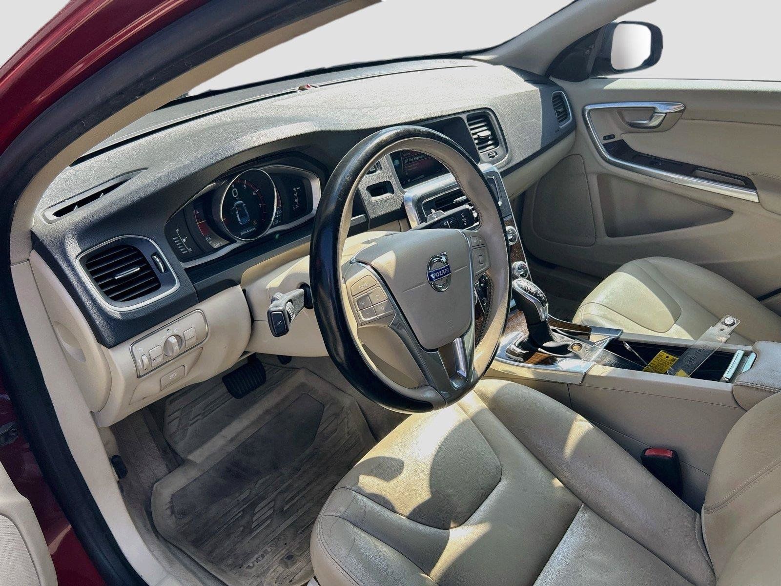 Used 2016 Volvo S60 T5 Premier w/ Convenience Package FWD image 25