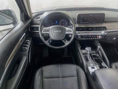 Used 2022 Kia Telluride EX w/ EX Premium Package FWD image 25