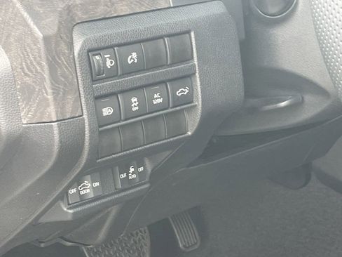 New 2026 Toyota Tacoma Limited image 11