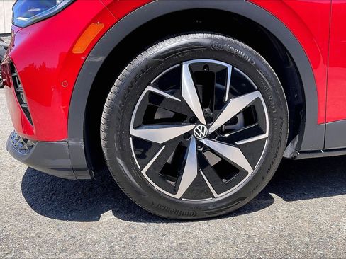 Certified 2023 Volkswagen ID.4 Pro S RWD image 8