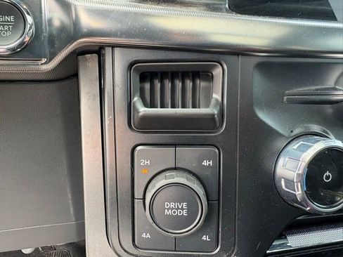 Used 2024 Ford F150 Lariat AWD/4WD image 27