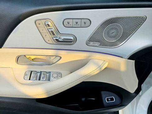Certified 2024 Mercedes-Benz GLS 450 4MATIC image 23