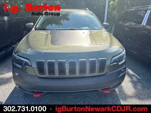 Used 2020 Jeep Cherokee Trailhawk w/ Comfort/Convenience Group AWD/4WD image 4