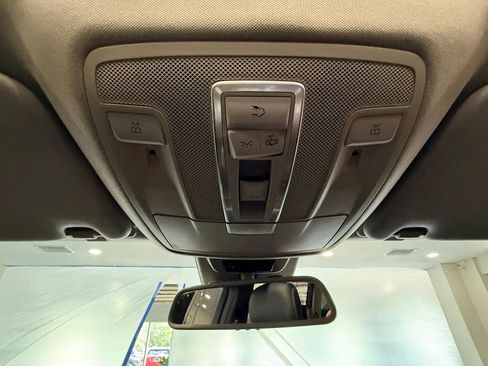 Used 2013 Mercedes-Benz GL 550 4MATIC image 26