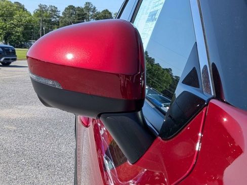 New 2025 Nissan Rogue Platinum w/ Platinum Premium Package image 11