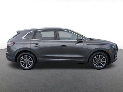 Used 2020 Lincoln Nautilus Premier w/ Equipment Group 101A AWD/4WD image 2