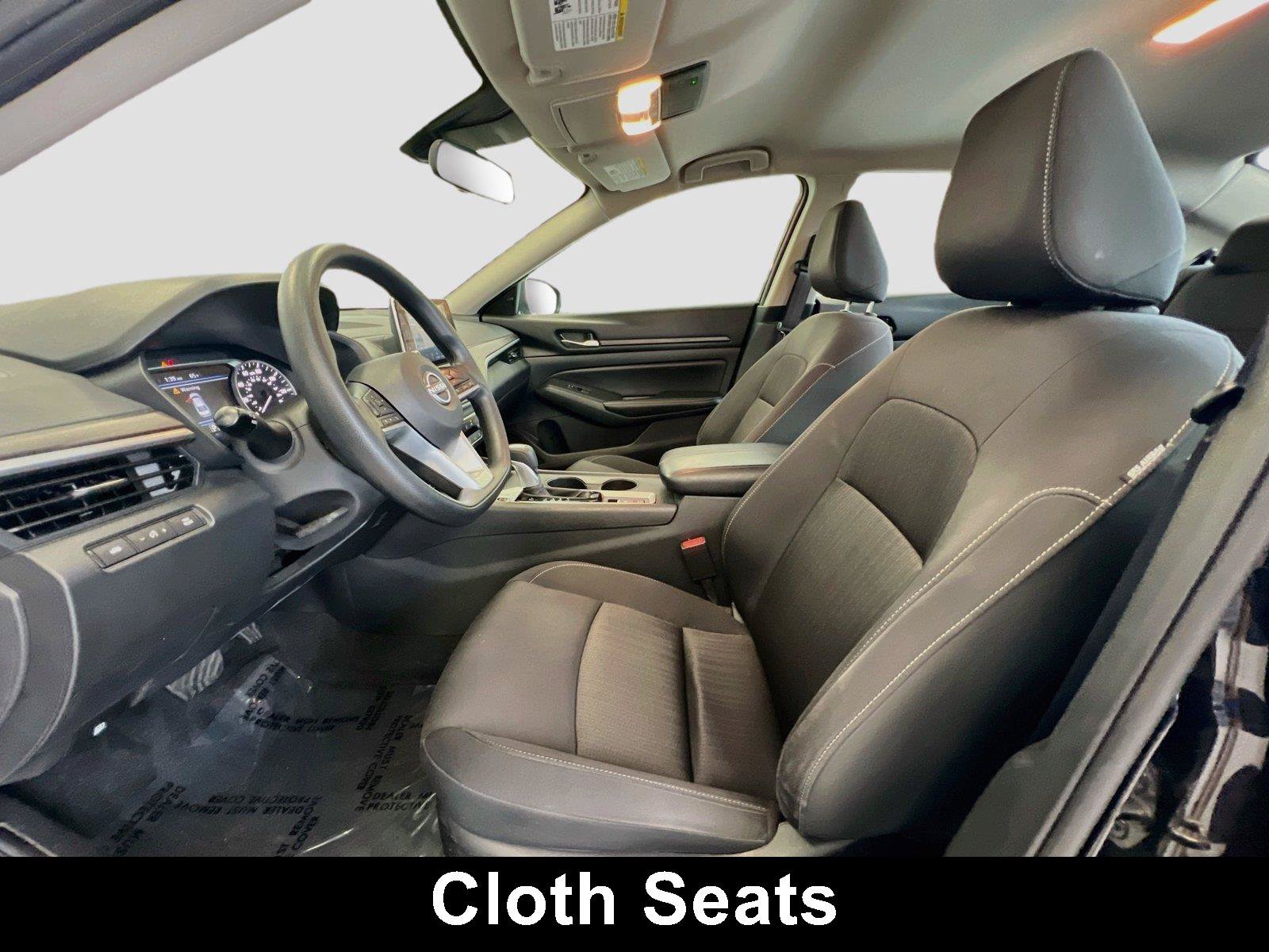 Used 2025 Nissan Altima 2.5 SV AWD/4WD image 5