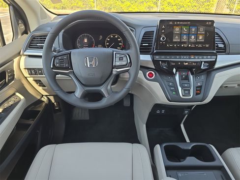 New 2026 Honda Odyssey EX-L image 12