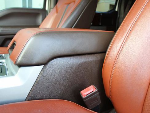 Used 2019 Ford F150 King Ranch w/ Equipment Group 601A Luxury image 39