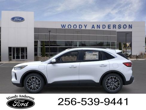 New 2025 Ford Escape Base image 3