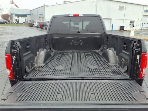 Used 2016 Ford F150 XLT w/ Equipment Group 302A Luxury image 22