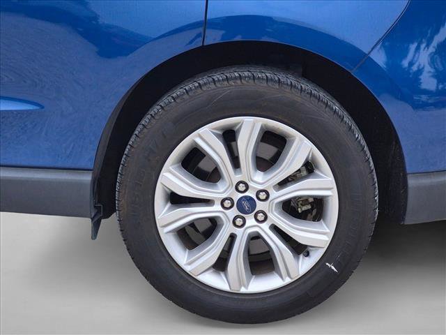 Used 2022 Ford Edge Titanium AWD/4WD image 15