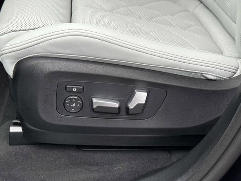 New 2026 BMW X5 sDrive40i w/ M Sport Package image 21