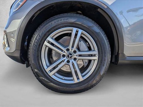 Certified 2021 Mercedes-Benz GLC 300 4MATIC image 24