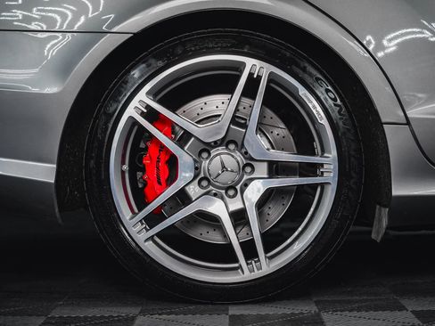 Used 2013 Mercedes-Benz CLS 63 AMG image 16