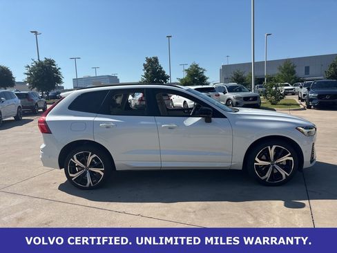 Certified 2024 Volvo XC60 T8 Ultimate w/ Protection Package Premier AWD/4WD image 4
