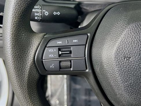 Used 2025 Honda Accord LX image 17