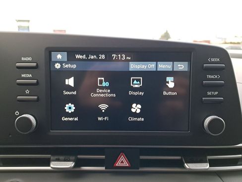 New 2026 Hyundai Elantra SEL Sport Premium FWD image 21