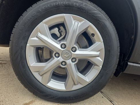 Used 2023 Honda HR-V LX image 9